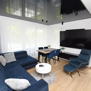 https://apt-salt-island.kolobrzeghotels.com