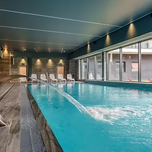 https://apt-apartament-delux-kasprowicza-20c.kolobrzeghotels.com